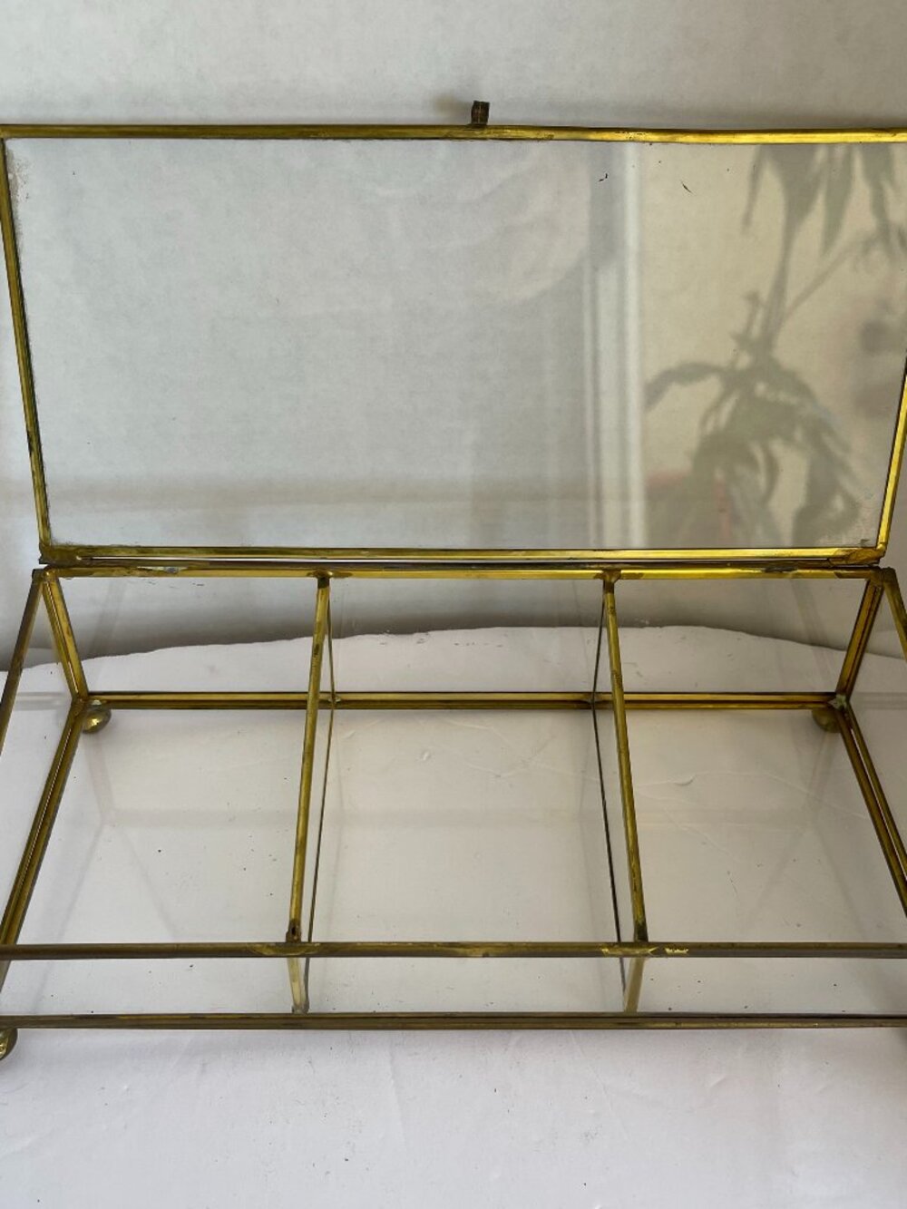 Vintage 3 Compartment Glass Brass Trim Display Trinket Curio Chest Box 9.5"x4.5"